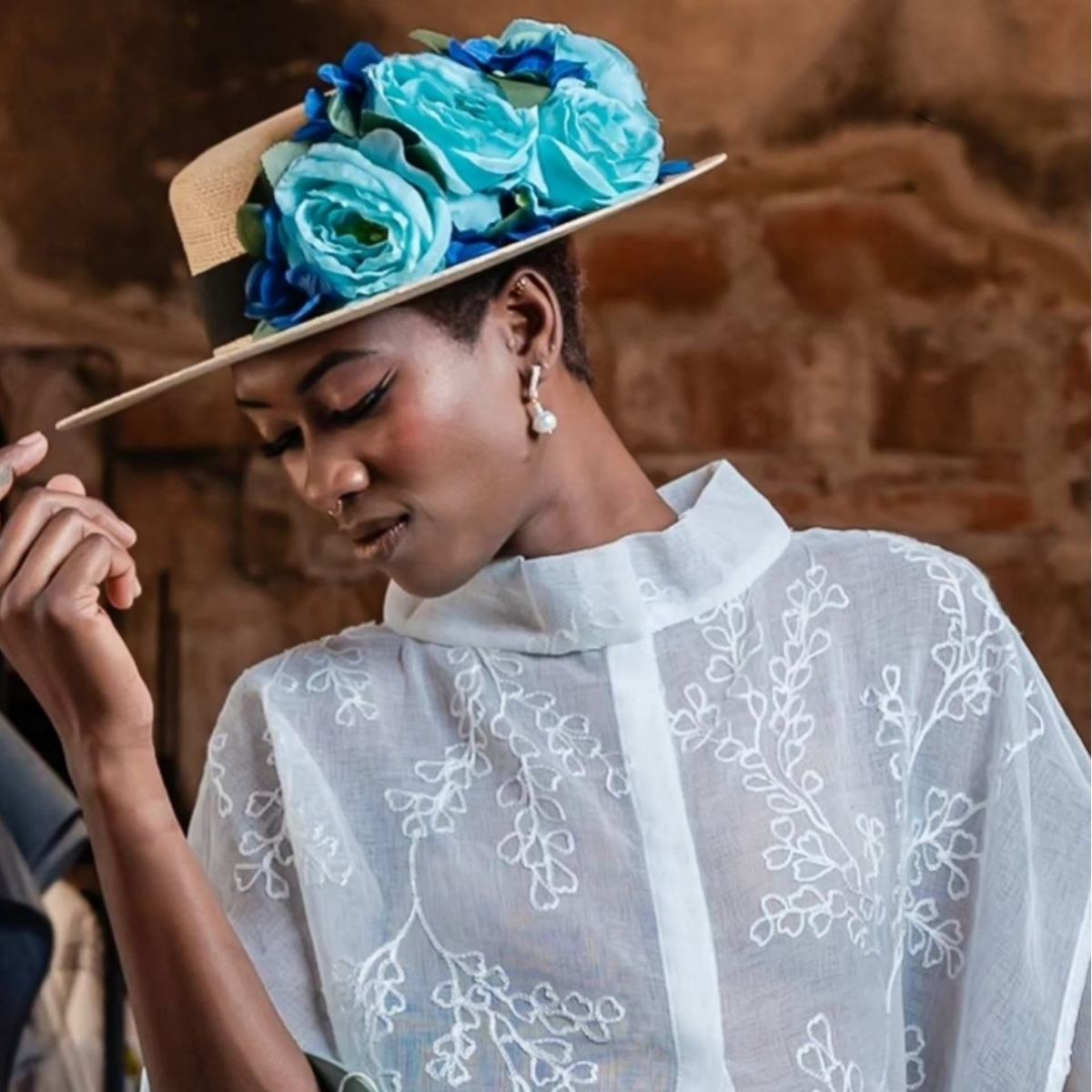 Sombrero Cordobés Scarlett palma fina flores