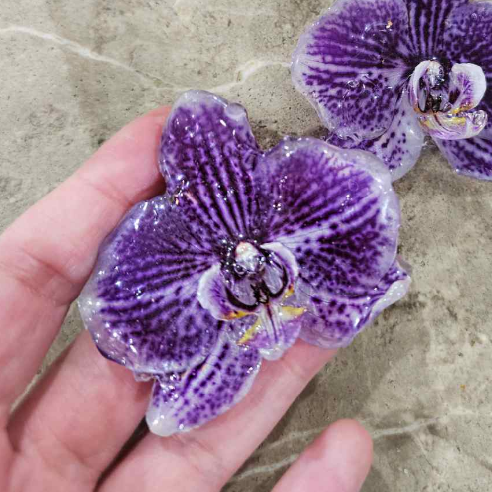 Prendedor Orquídea Real