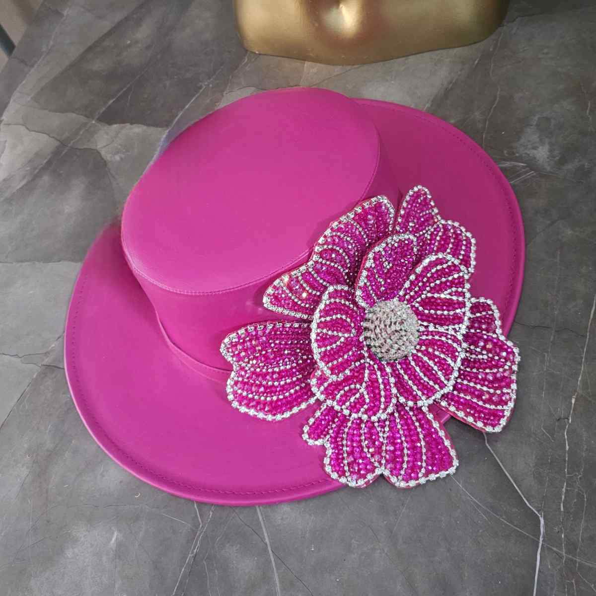 Sombrero Flor Capella Fucsia