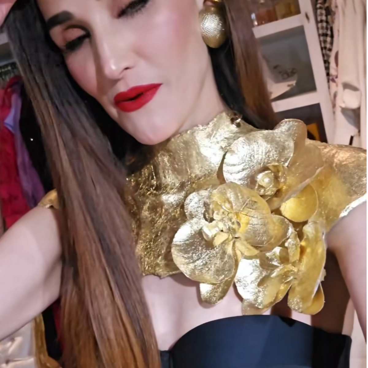 Collar con Orquídeas flexible Atenea Dorado