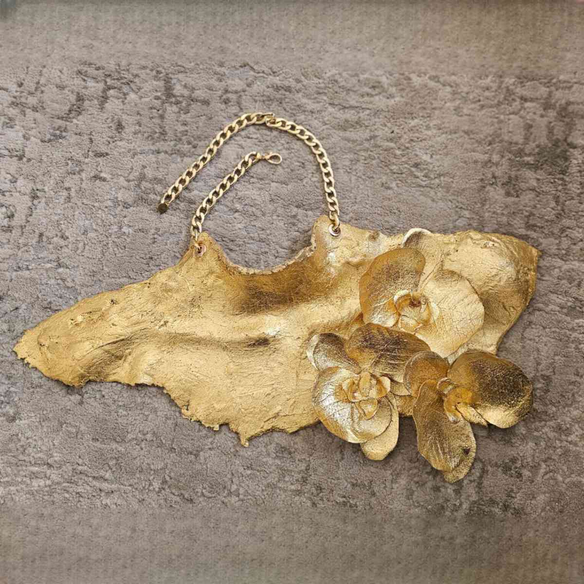 Collar con Orquídeas flexible Atenea Dorado