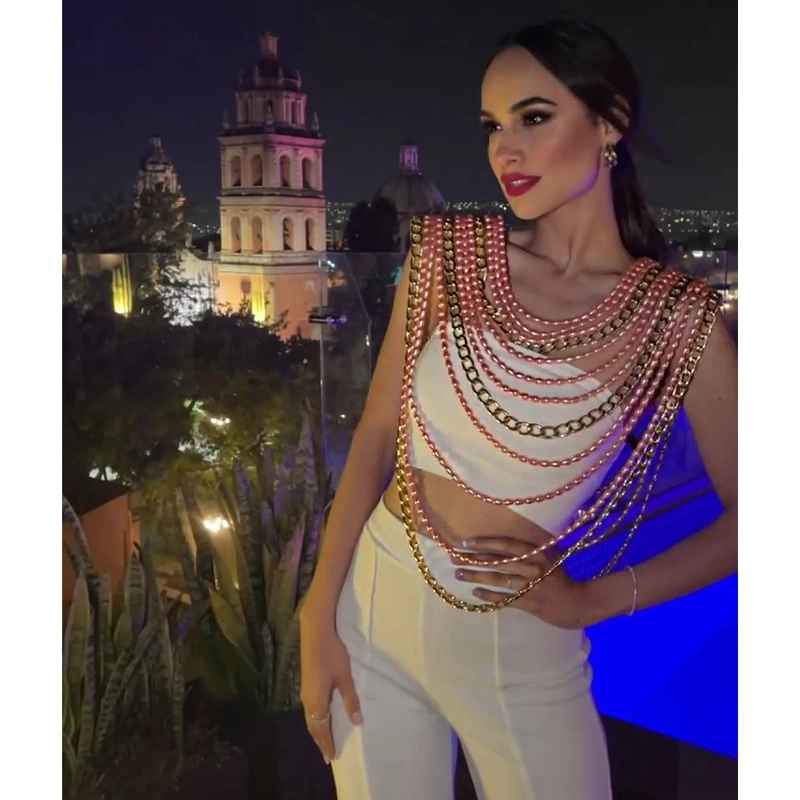 Hombreras  Mayra